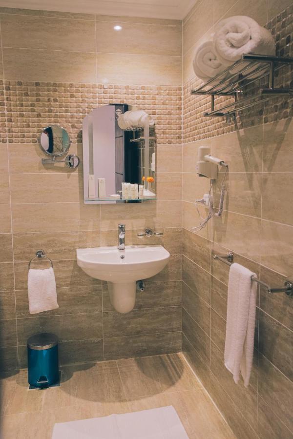 Family Suite,1065947989:JPEG