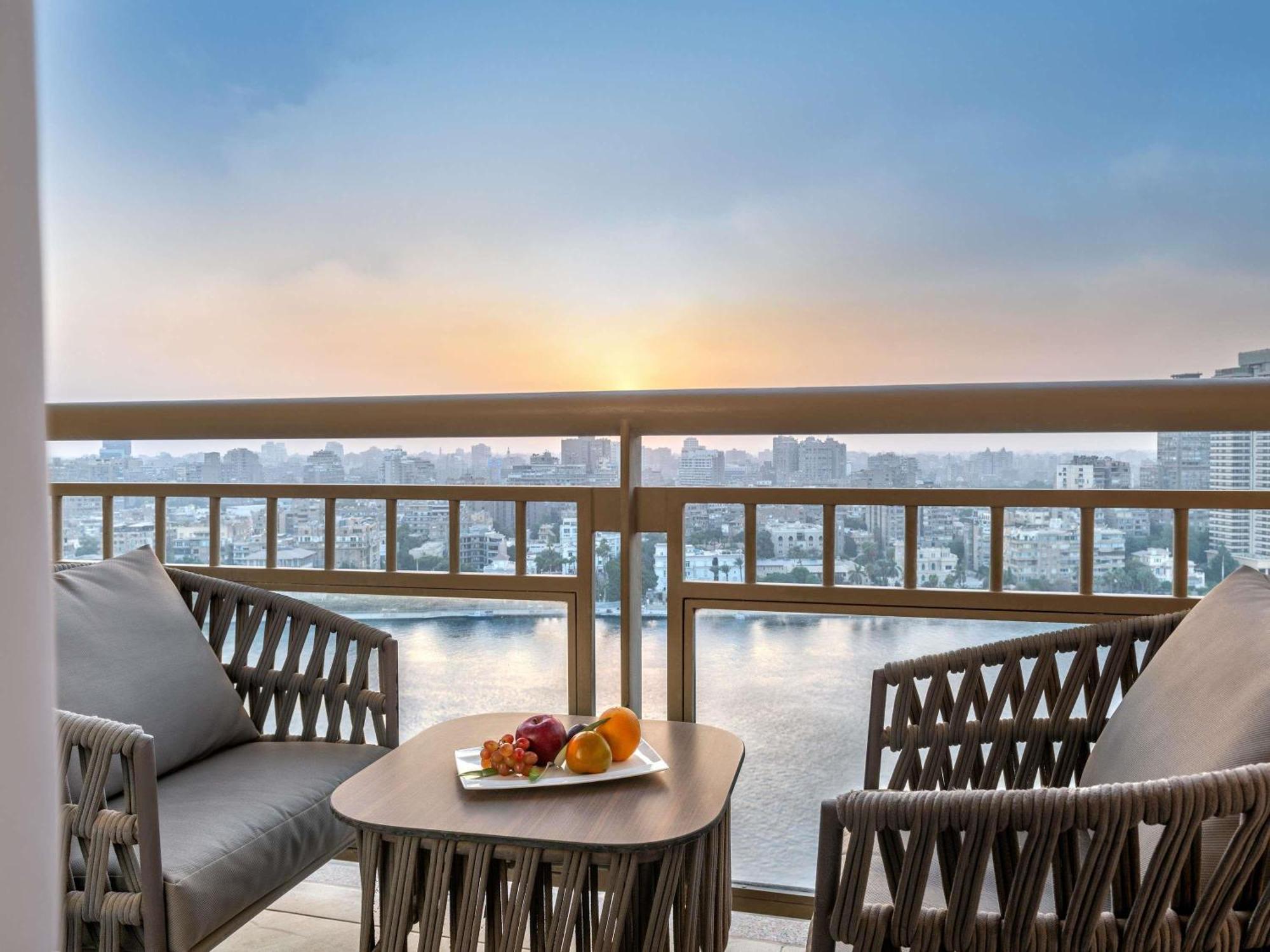 Opera Suite with Two Double Beds and River View - Club Milesime Access