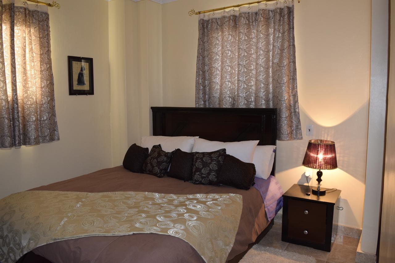 Deluxe Zimmer mit Kingsize-Bett