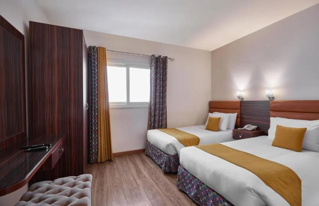 Golden Carven Hotel-1